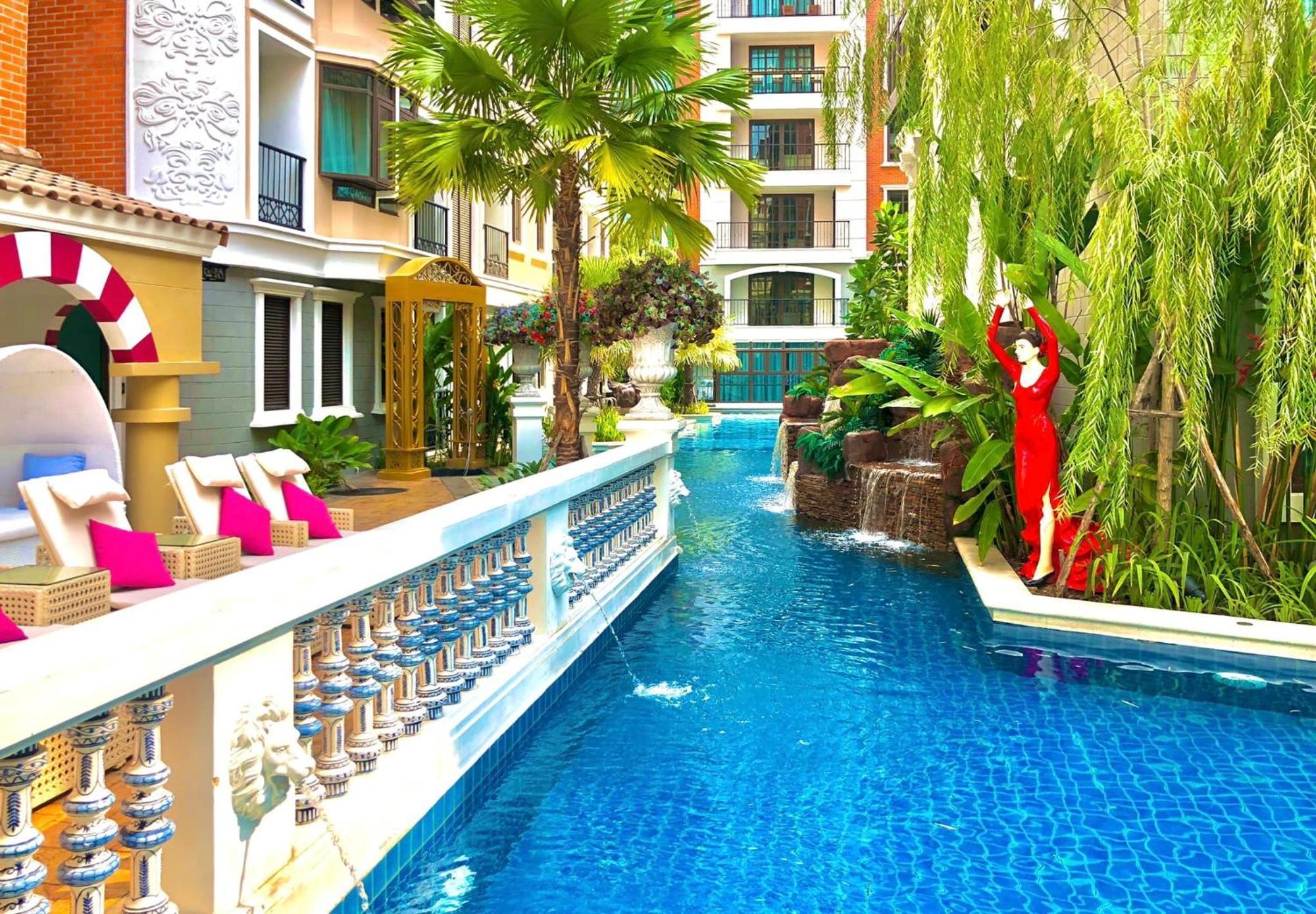Espana Resort Jomtien Beach Pattaya Buitenkant foto