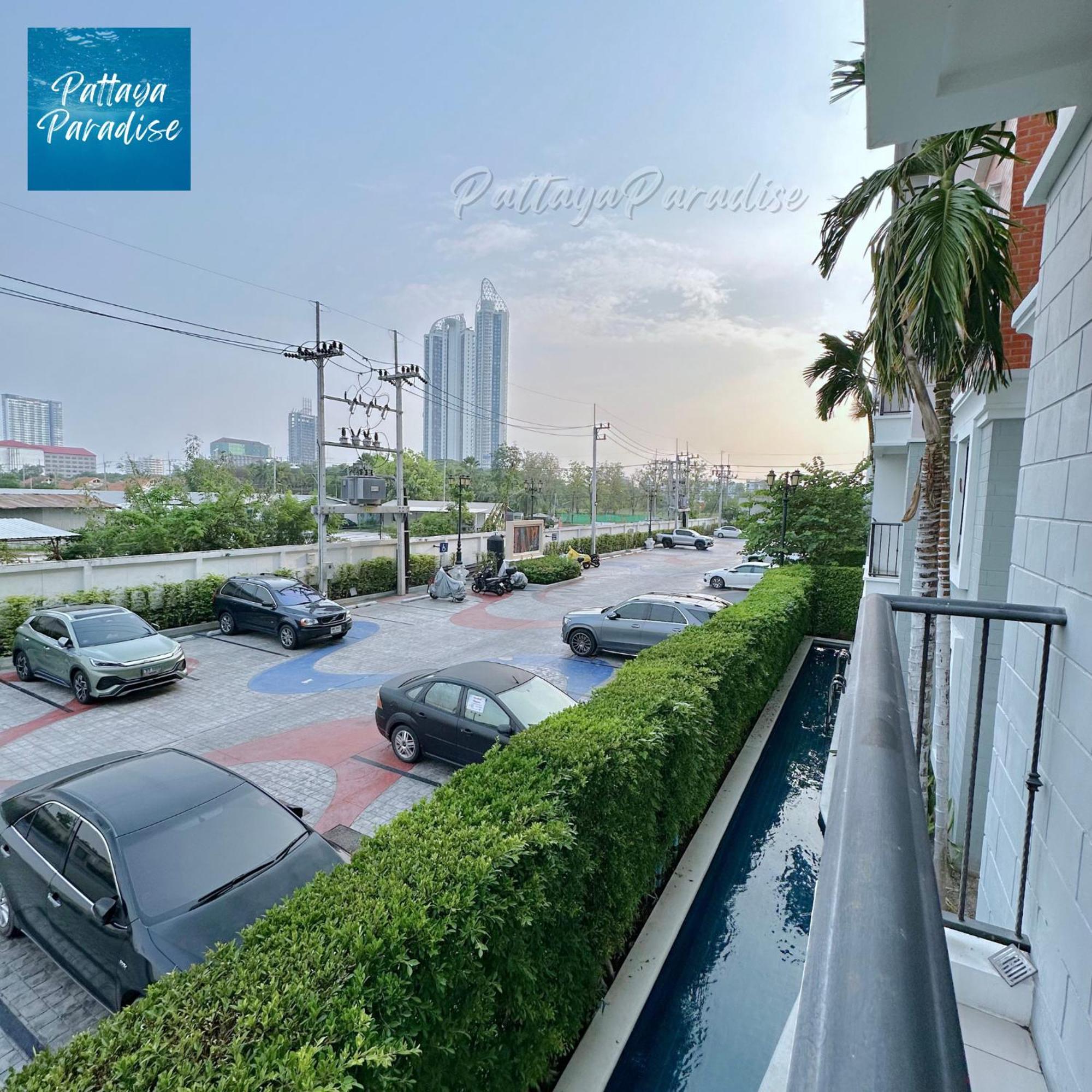 Espana Resort Jomtien Beach Pattaya Buitenkant foto